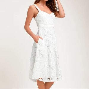 Lulus NWT Divine Beauty White Lace Midi Dress With Pockets